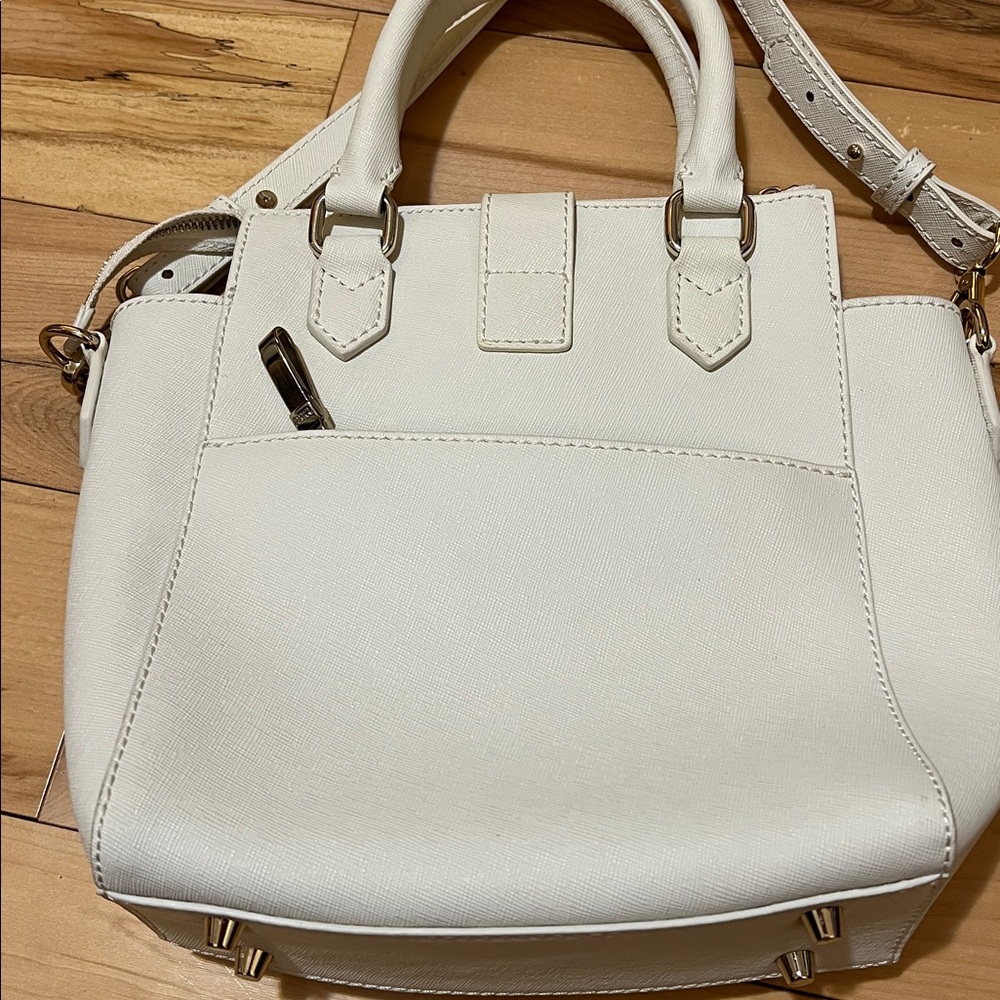 Chic Jack French London Crossbody Bag with Gold Accents - Picture 9 of 17